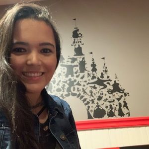 Meet your Posher, Pamela